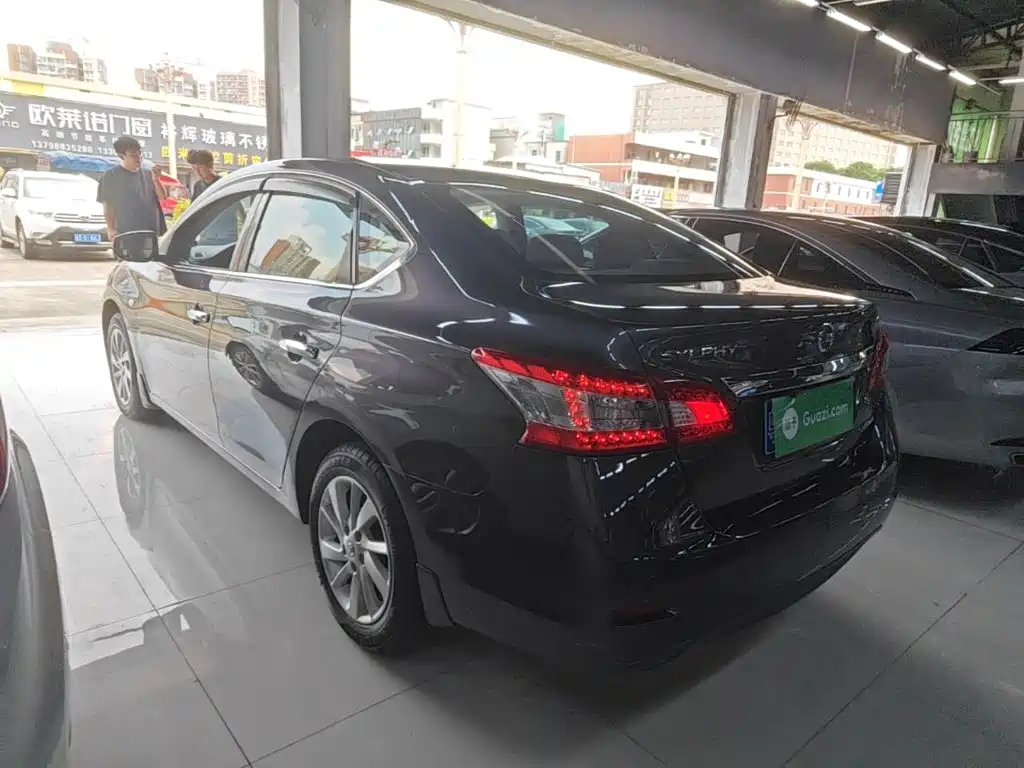 Nissan Sylphy — миниатюра 5