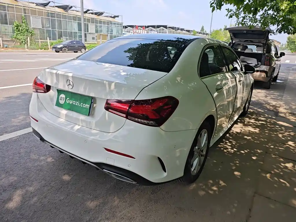 Mercedes-Benz A-Class — миниатюра 7