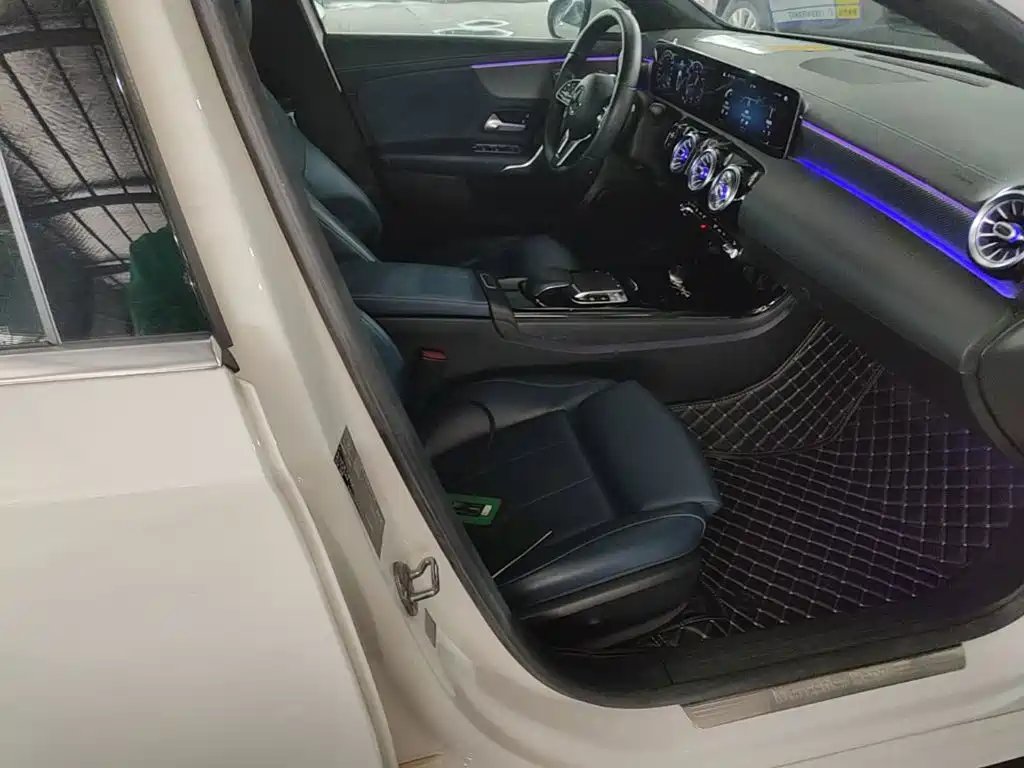 Mercedes-Benz A-Class — миниатюра 25