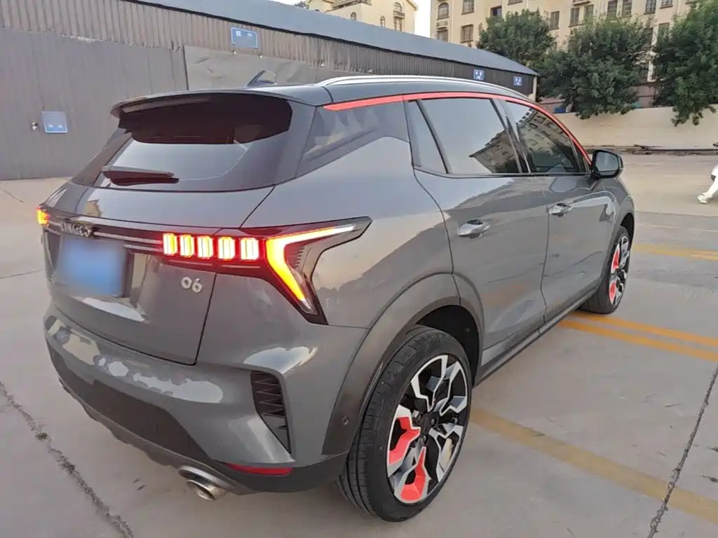 Lynk & Co 06 — миниатюра 7