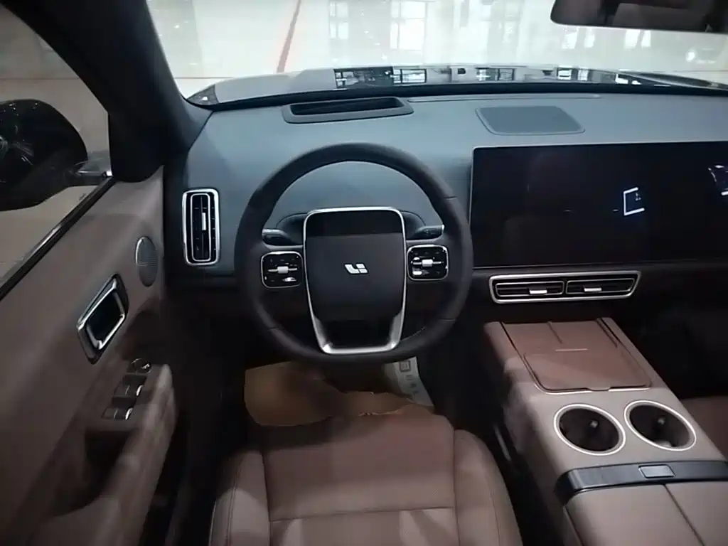 Li Auto Li L6 — миниатюра 11