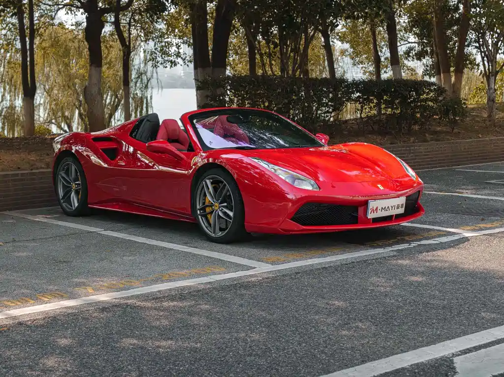 Ferrari 488 — миниатюра 5