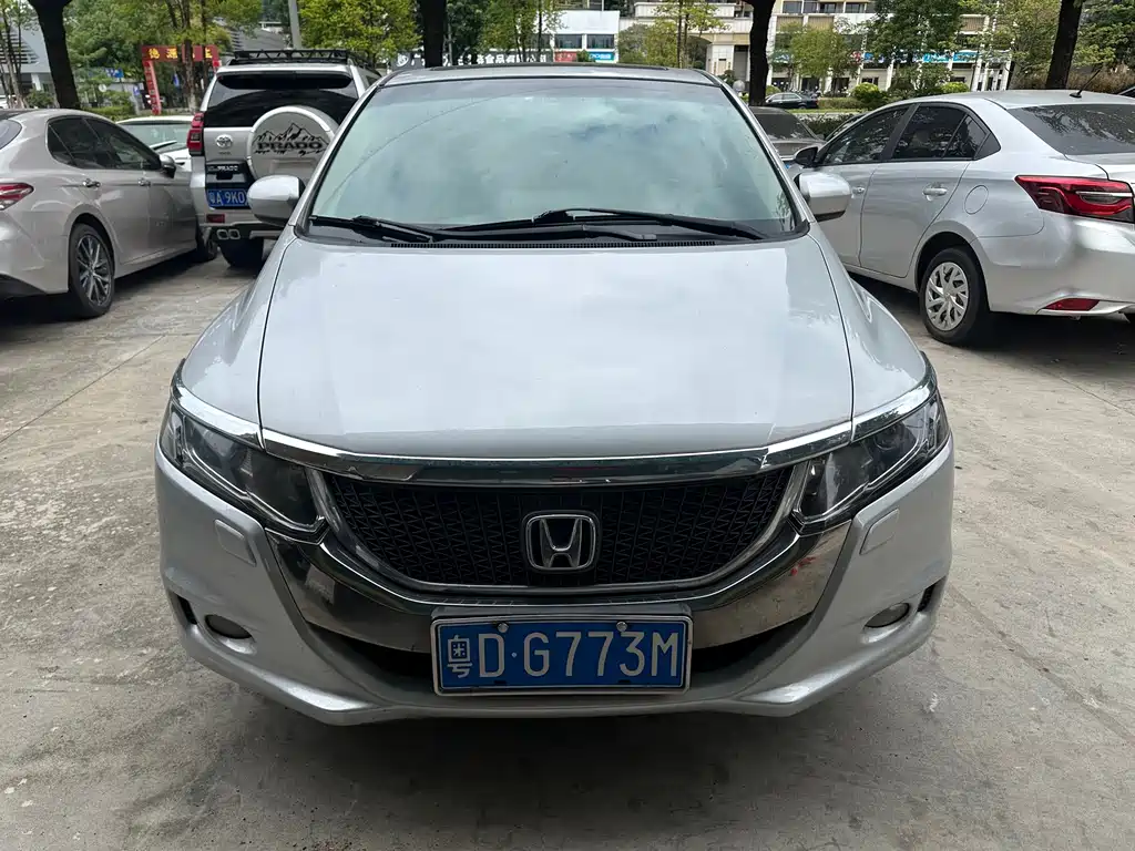 Honda Odyssey — миниатюра 2