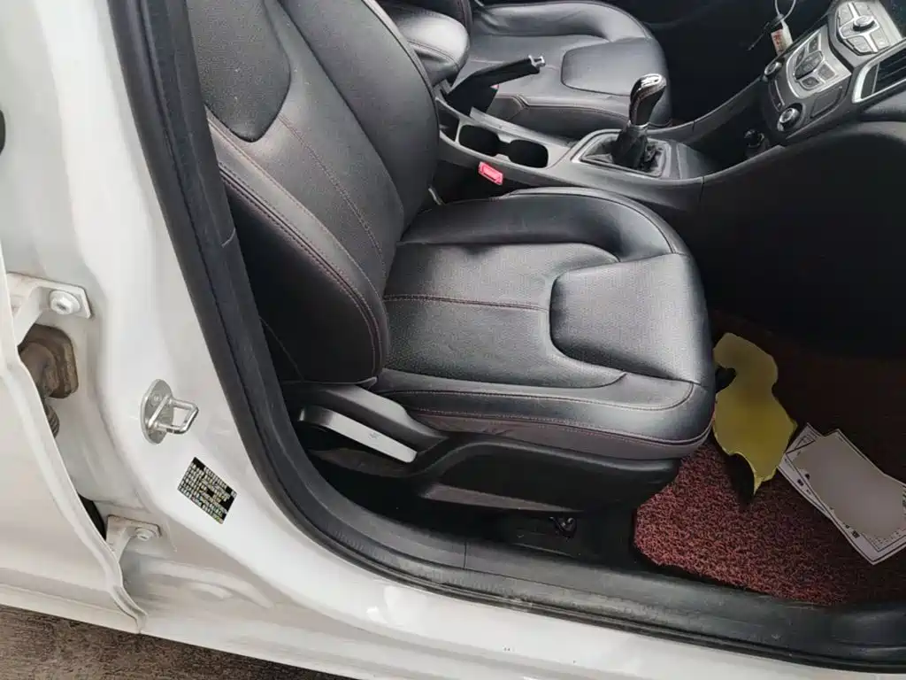 Chery Arrizo 5 — миниатюра 25