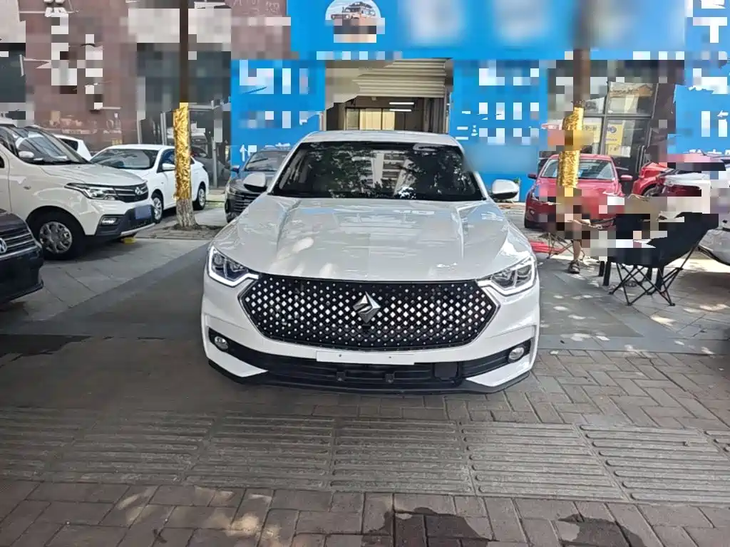 Baojun RC-6 — миниатюра 3