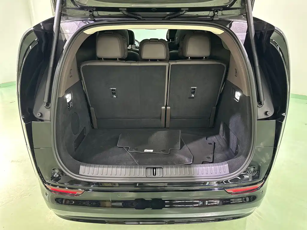Li Auto Li MEGA — миниатюра 5