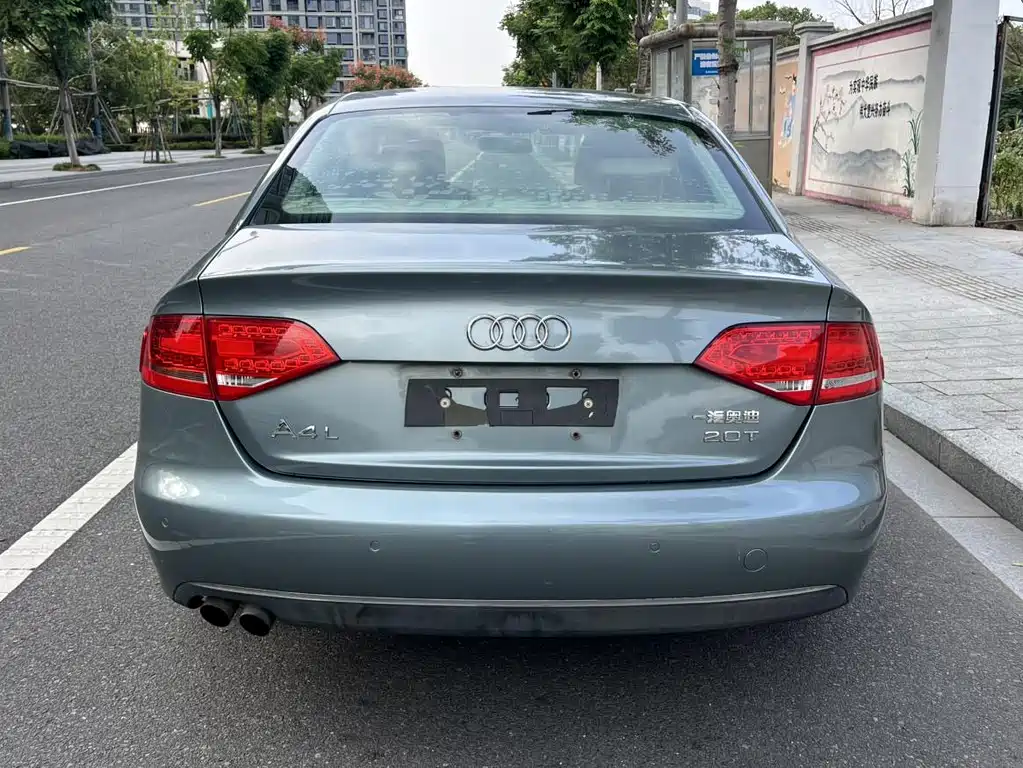 Audi A4L — миниатюра 13