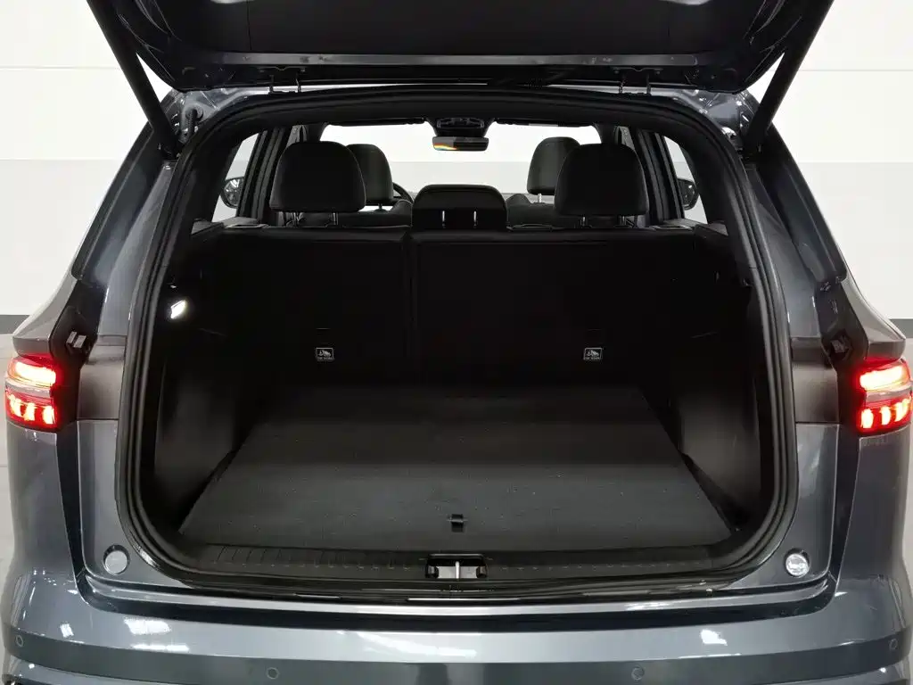 Geely Xingyue L — миниатюра 16
