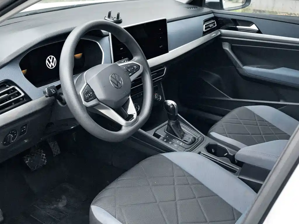 Volkswagen Lavida — миниатюра 8