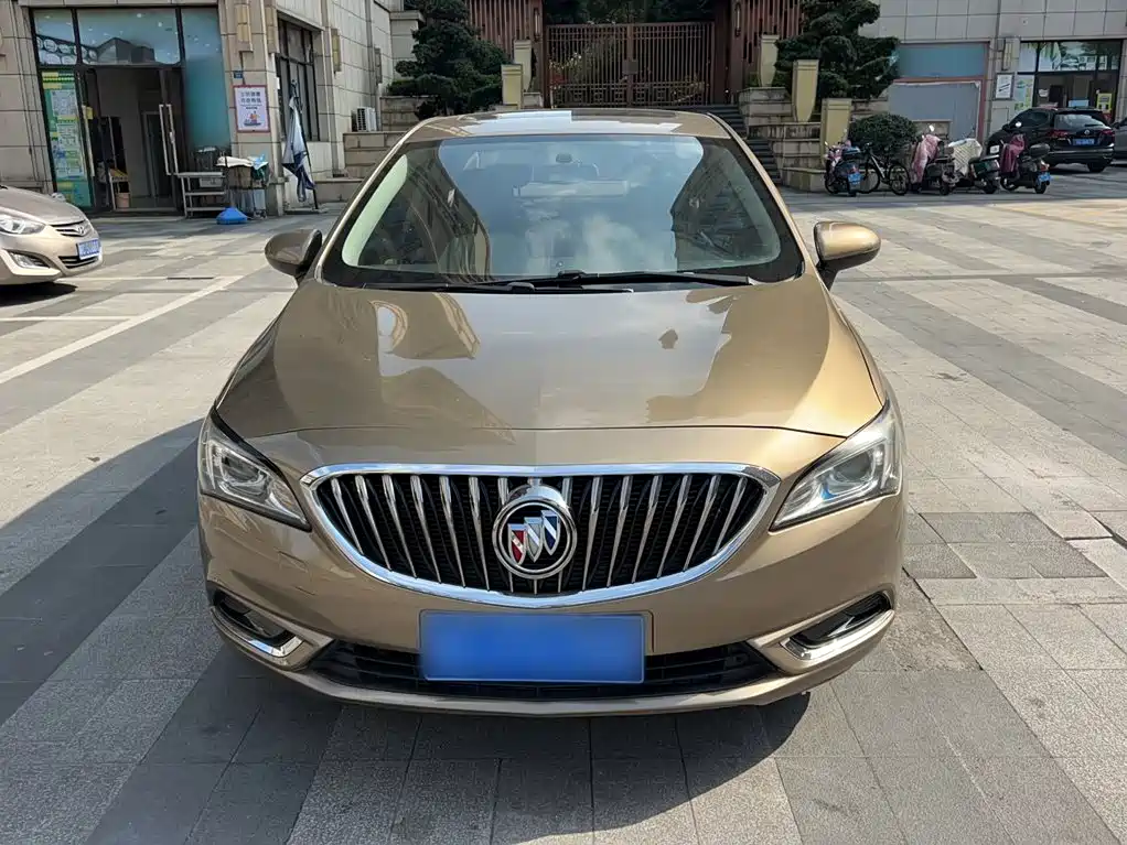 Buick Verano — миниатюра 21