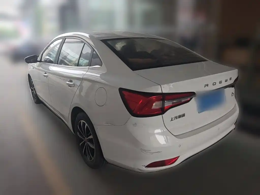 Roewe i5 — миниатюра 7
