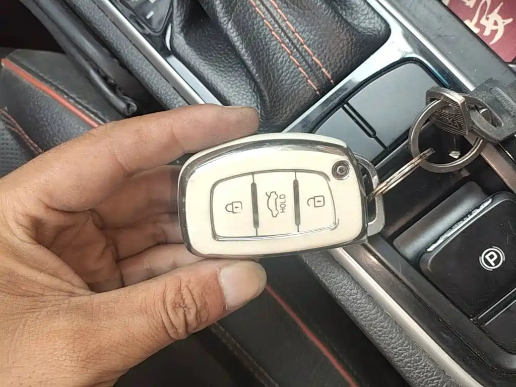 Hyundai Sonata — миниатюра 9