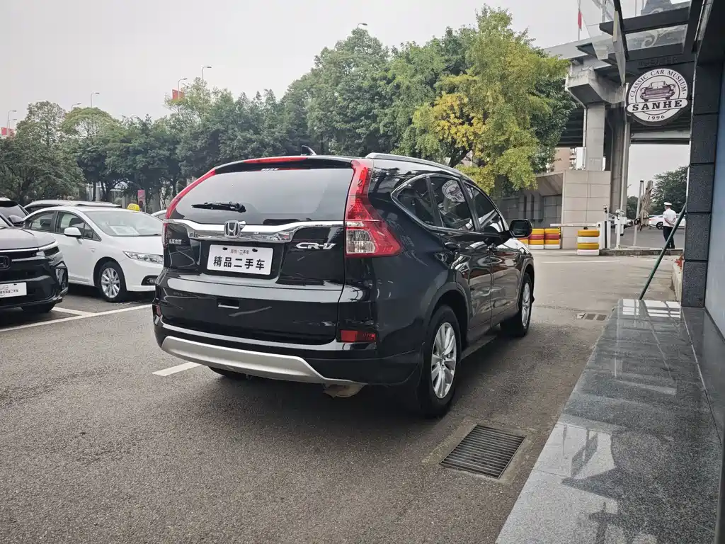 Honda CR-V — миниатюра 6