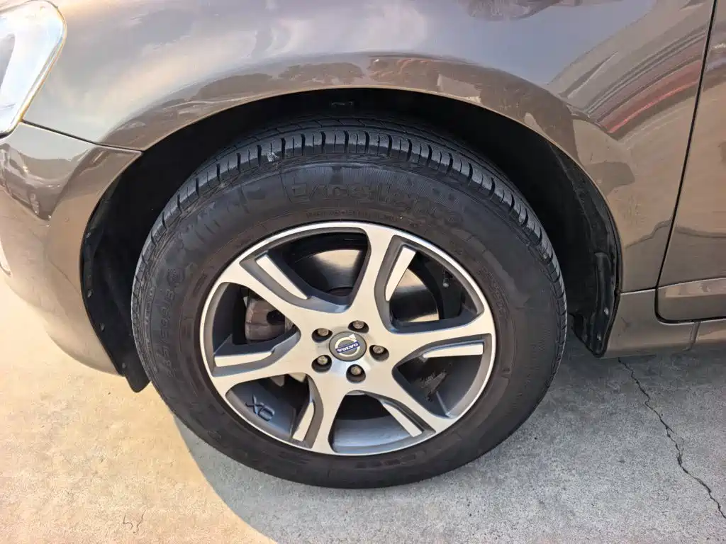 Volvo XC60 (Import) — миниатюра 8