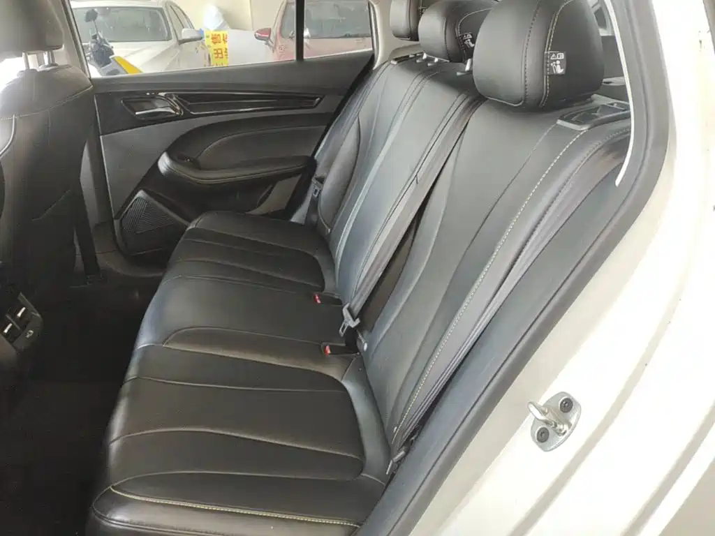 Roewe i5 — миниатюра 17