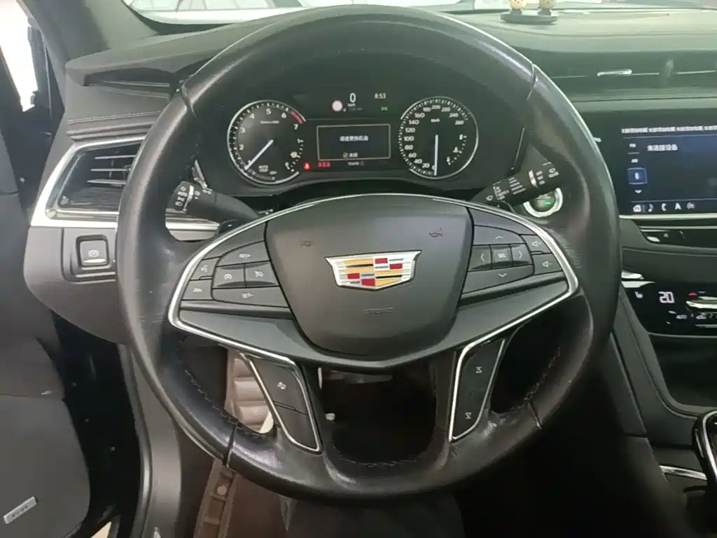 Cadillac XT5 — миниатюра 11