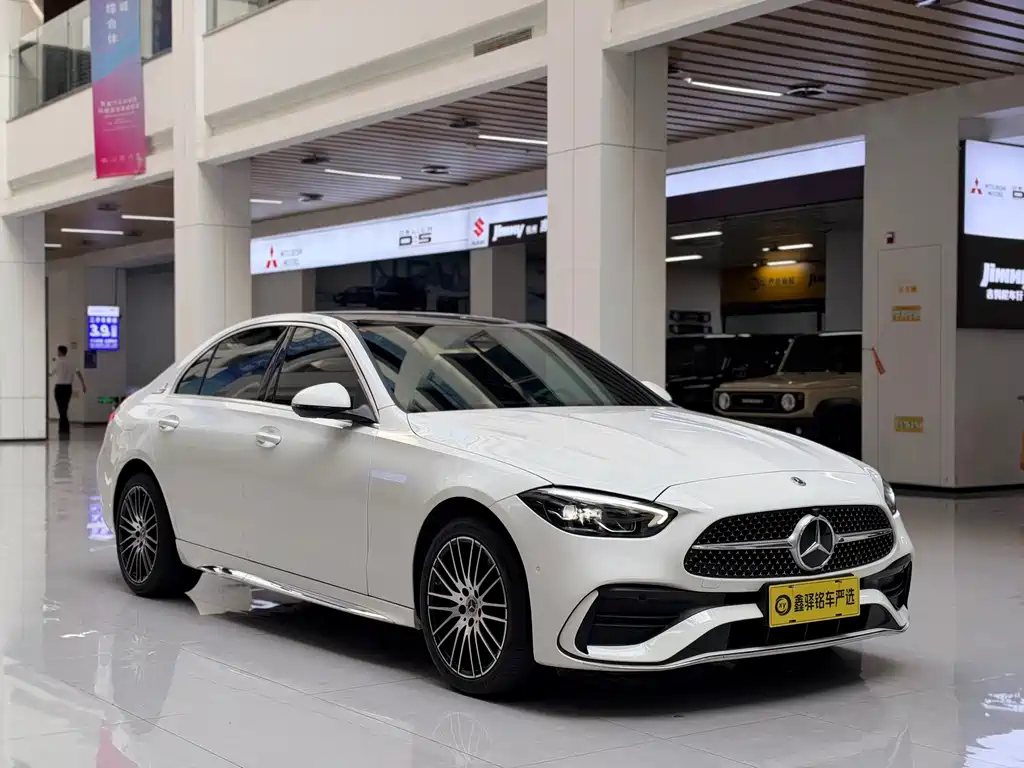 Mercedes-Benz C-Class — миниатюра 3