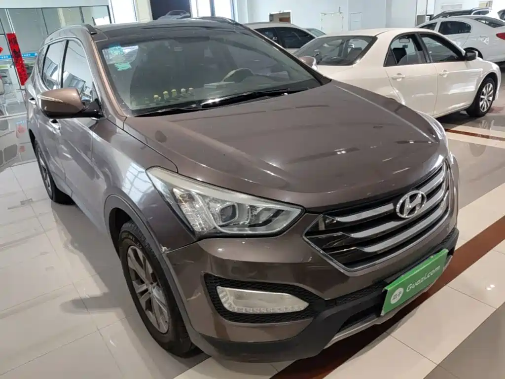 Hyundai Santa Fe — миниатюра 4