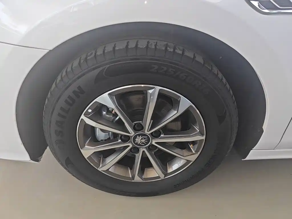 BYD Qin PLUS — миниатюра 23