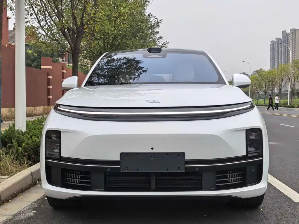 Li Auto Li L7 — миниатюра 2
