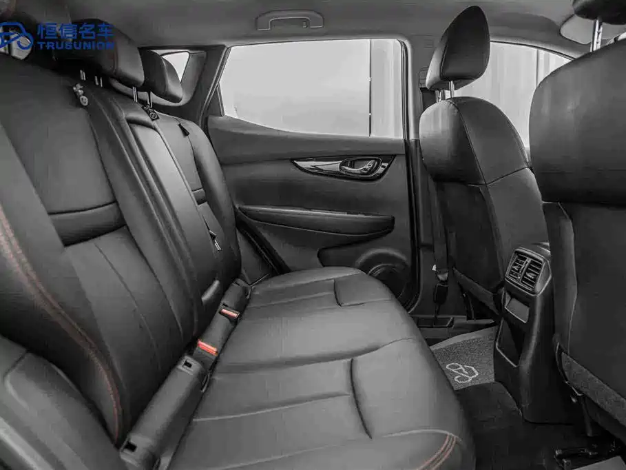 Nissan Qashqai — миниатюра 16