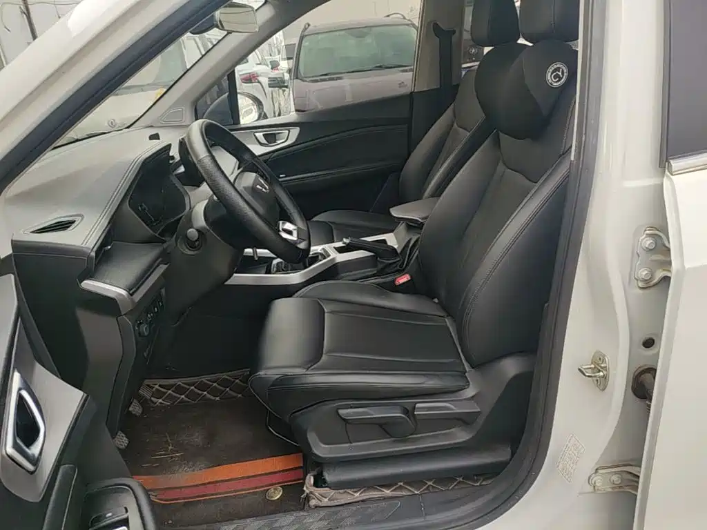 Wuling Jiachen — миниатюра 15