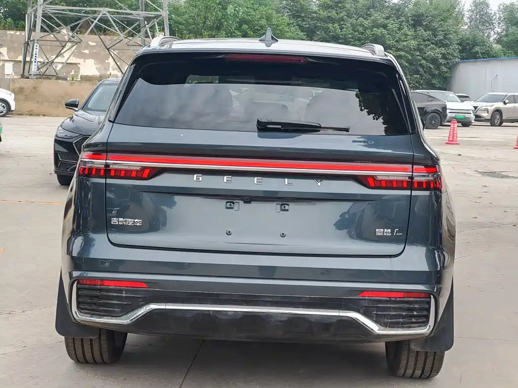 Geely Xingyue L — миниатюра 8