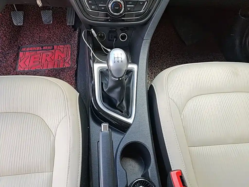Changan V7 — миниатюра 14