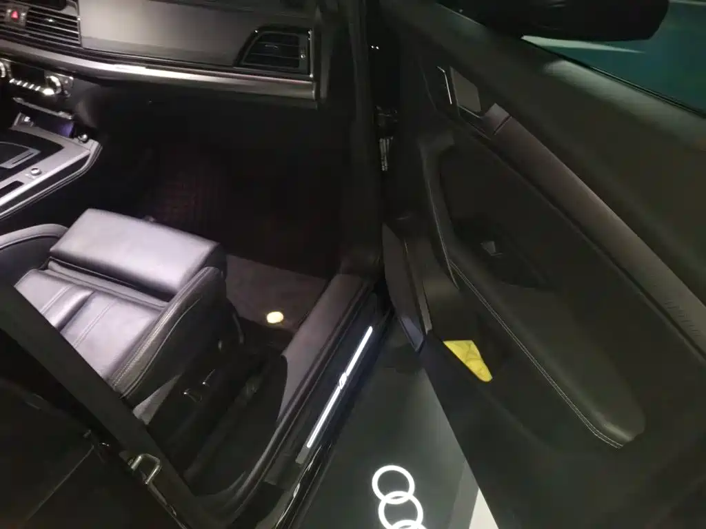 Audi Q5L — миниатюра 19