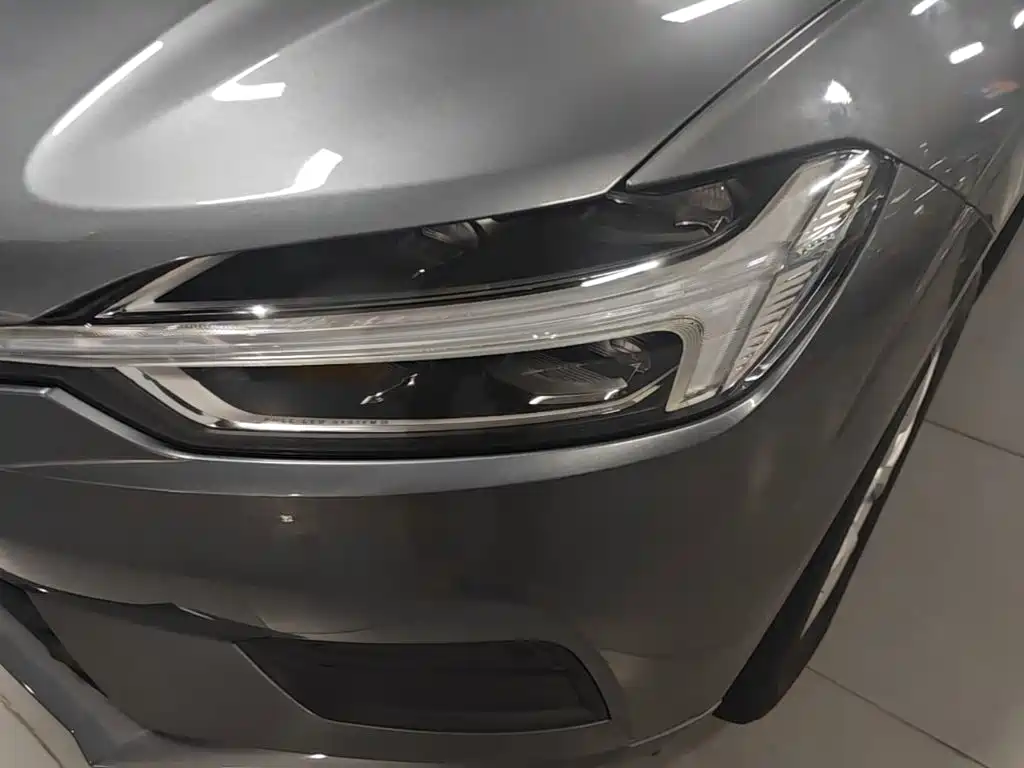 Volvo XC60 — миниатюра 24