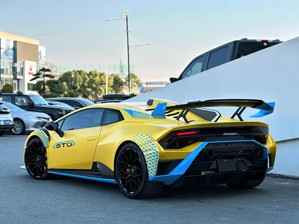 Lamborghini Huracán — миниатюра 3