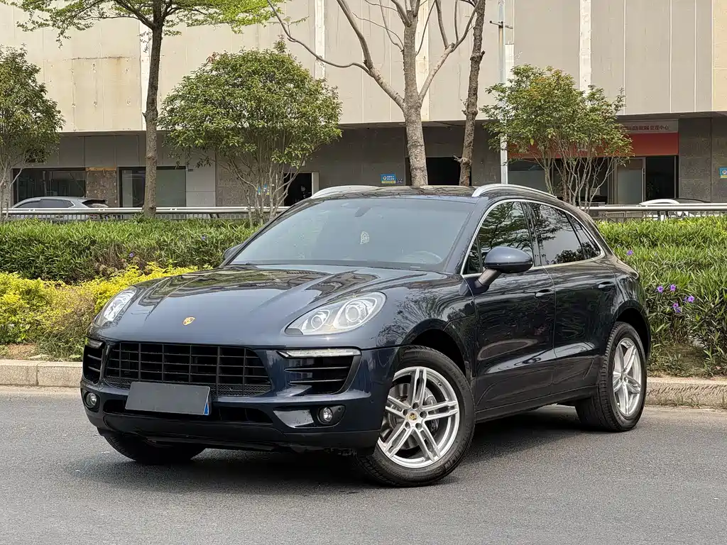 Porsche Macan 2015