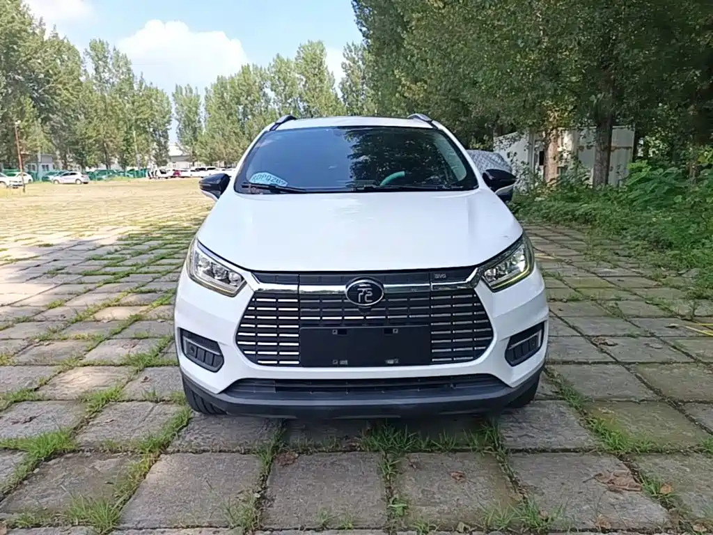 BYD Yuan EV — миниатюра 3