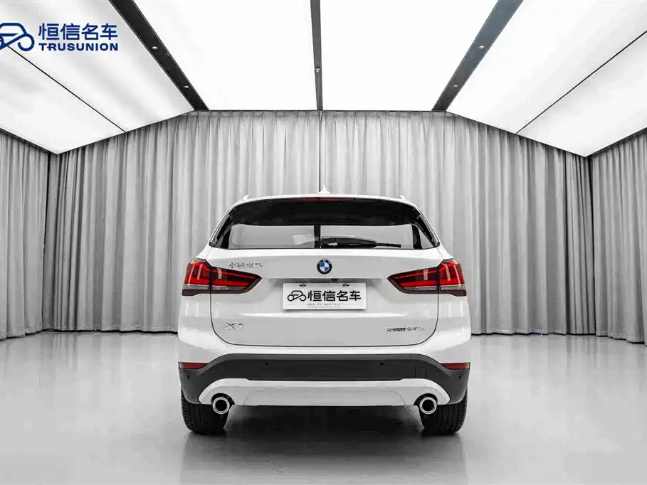 BMW X1 — миниатюра 6