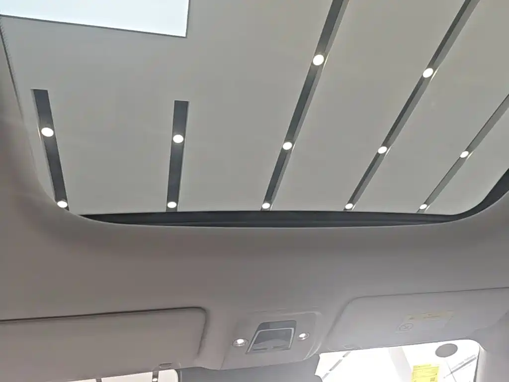 BYD Yuan Plus — миниатюра 18