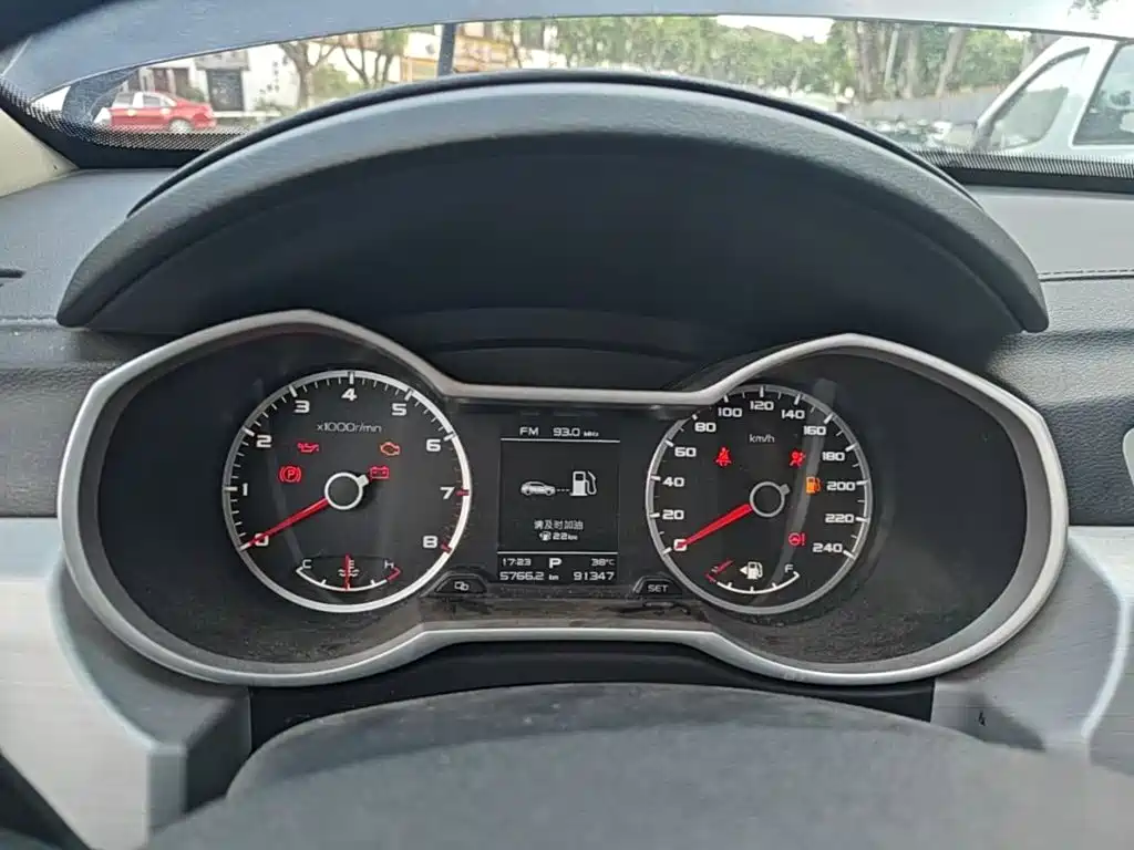 Geely Boyue — миниатюра 12