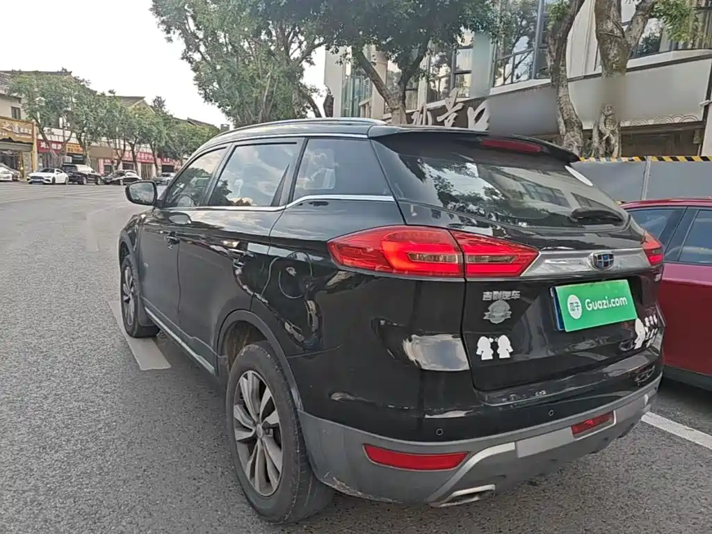 Geely Boyue — миниатюра 5