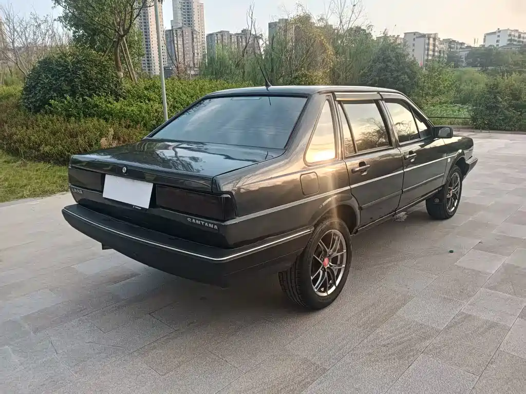 Volkswagen Santana Classic — миниатюра 6