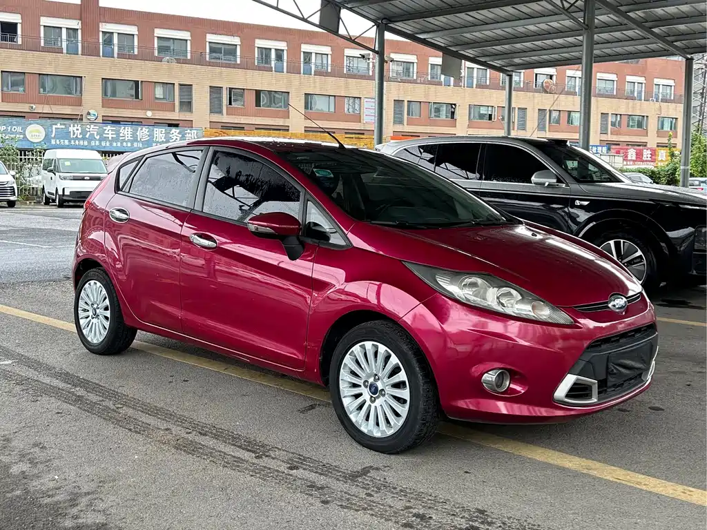 Ford Fiesta — миниатюра 3