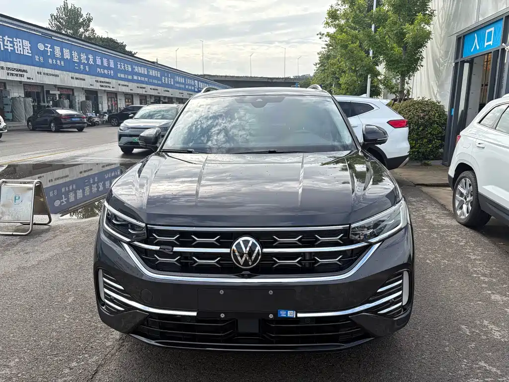 Volkswagen Tayron — миниатюра 2