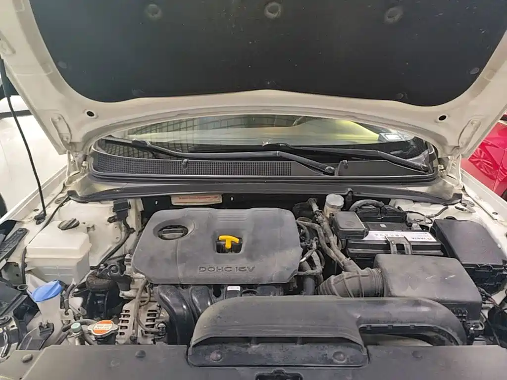 Hyundai Mistra — миниатюра 20