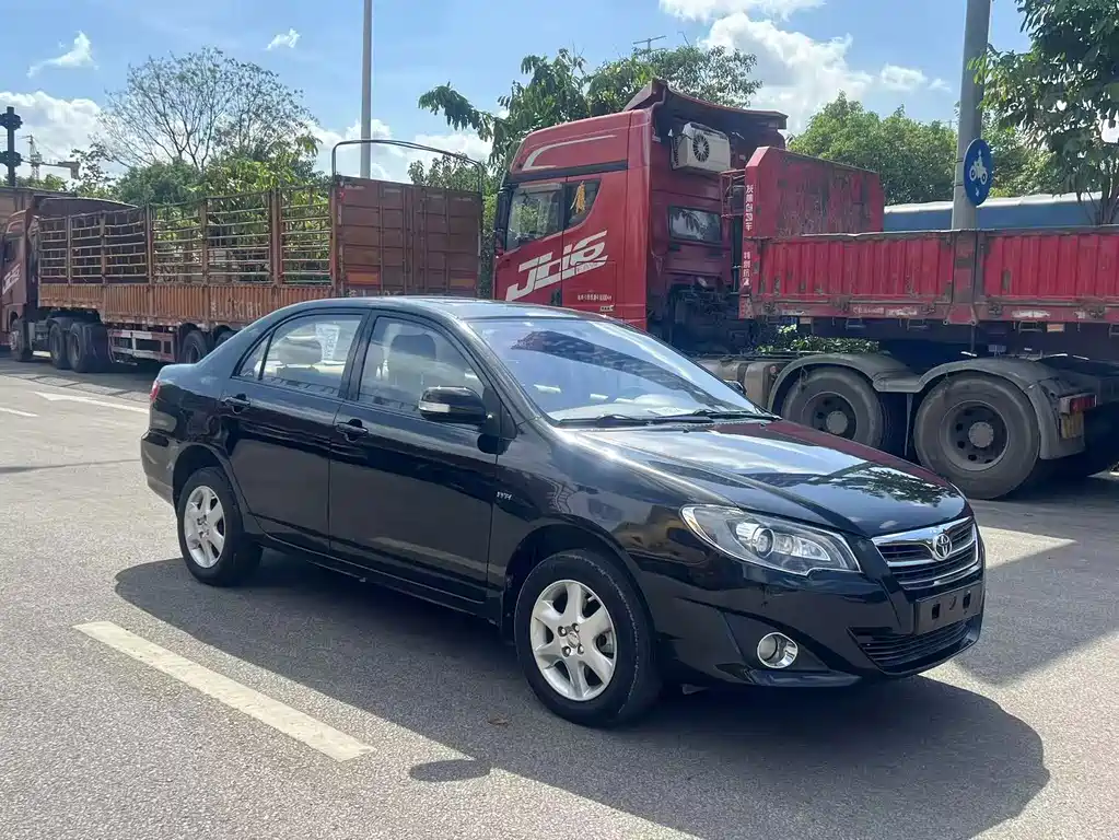 Toyota Corolla — миниатюра 6