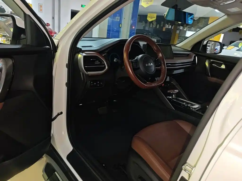 Kia Sportage — миниатюра 16