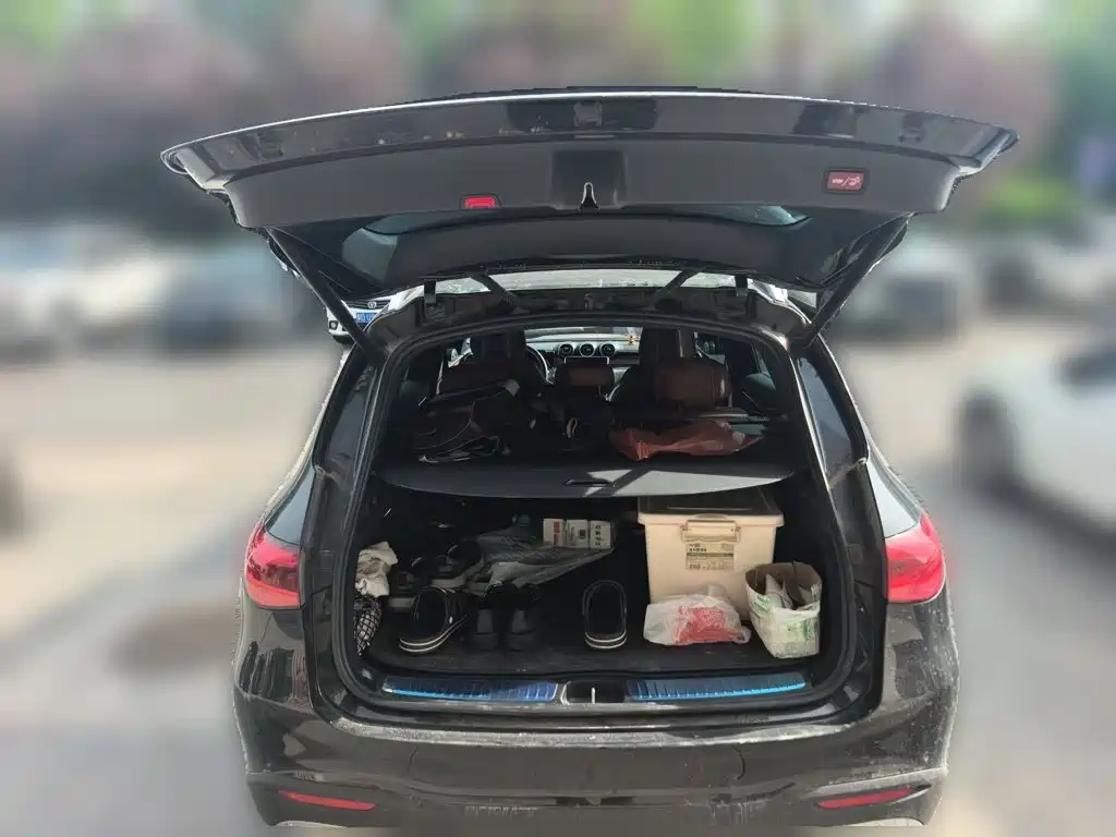 Mercedes-Benz GLC — миниатюра 10