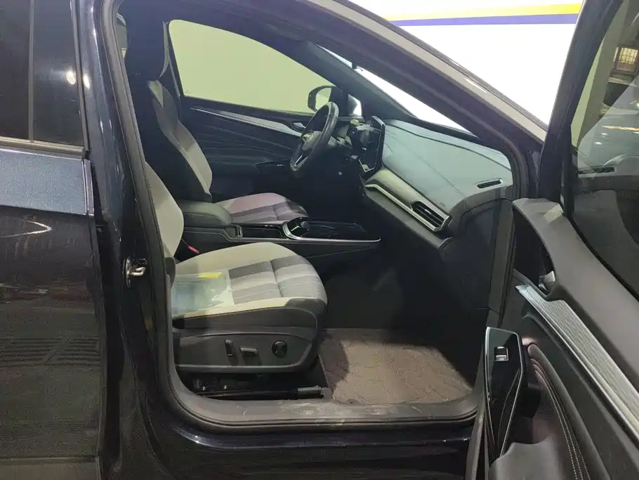 Volkswagen ID.4 Crozz — миниатюра 8