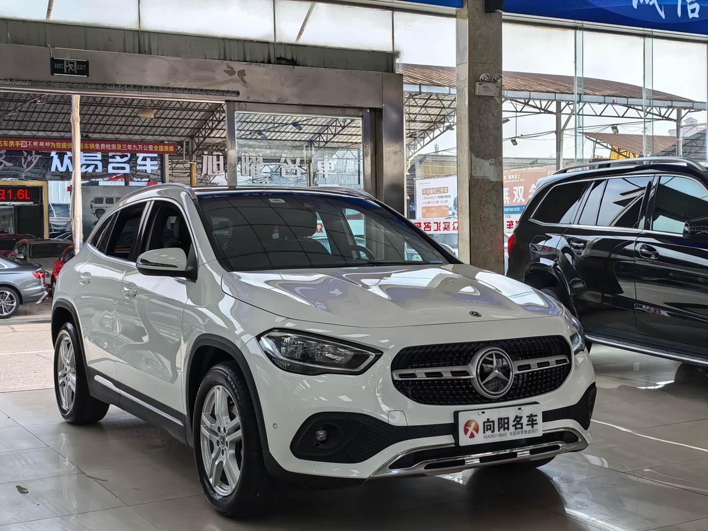 Mercedes-Benz GLA 1.3 л 2022 г. Белый, пробег 36000 км