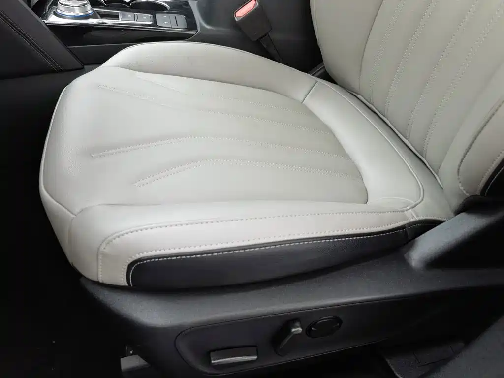 Ford Escape — миниатюра 20