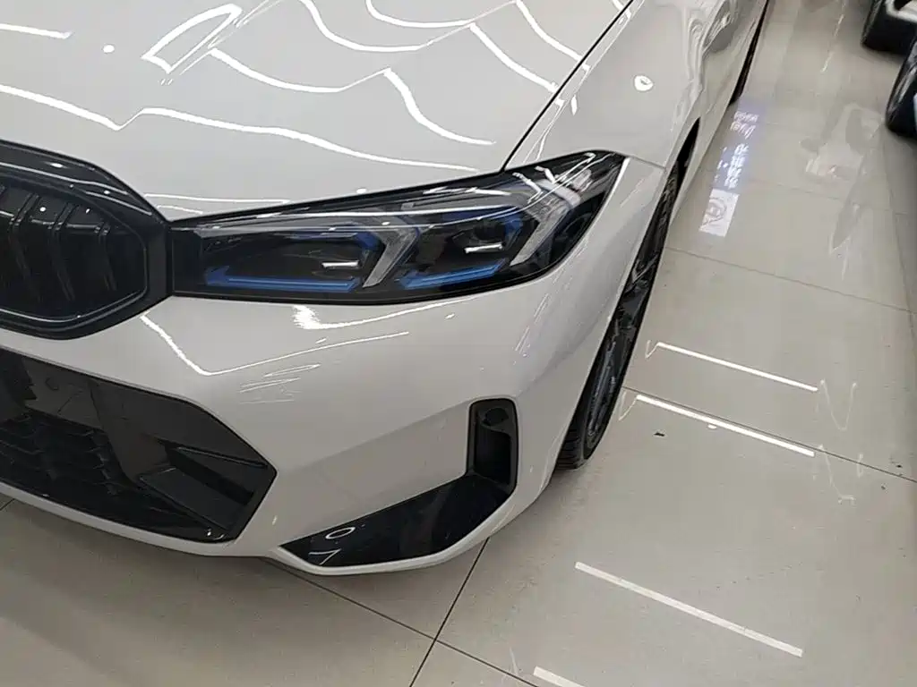 BMW 3 Series — миниатюра 24