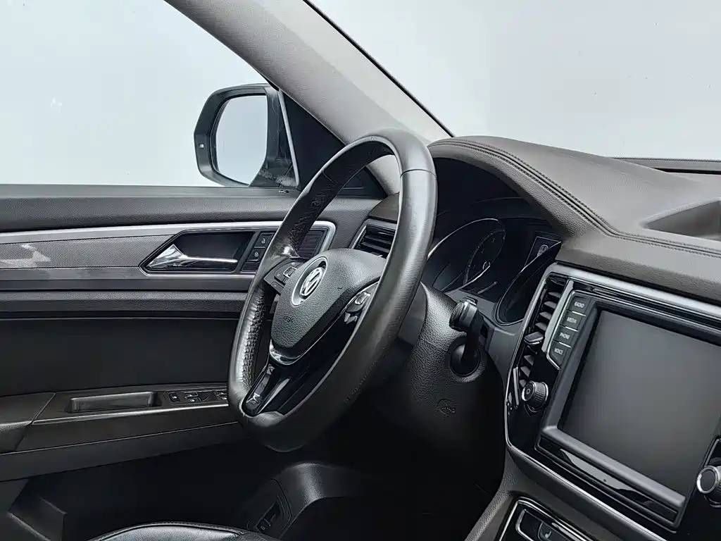 Volkswagen Teramont — миниатюра 22