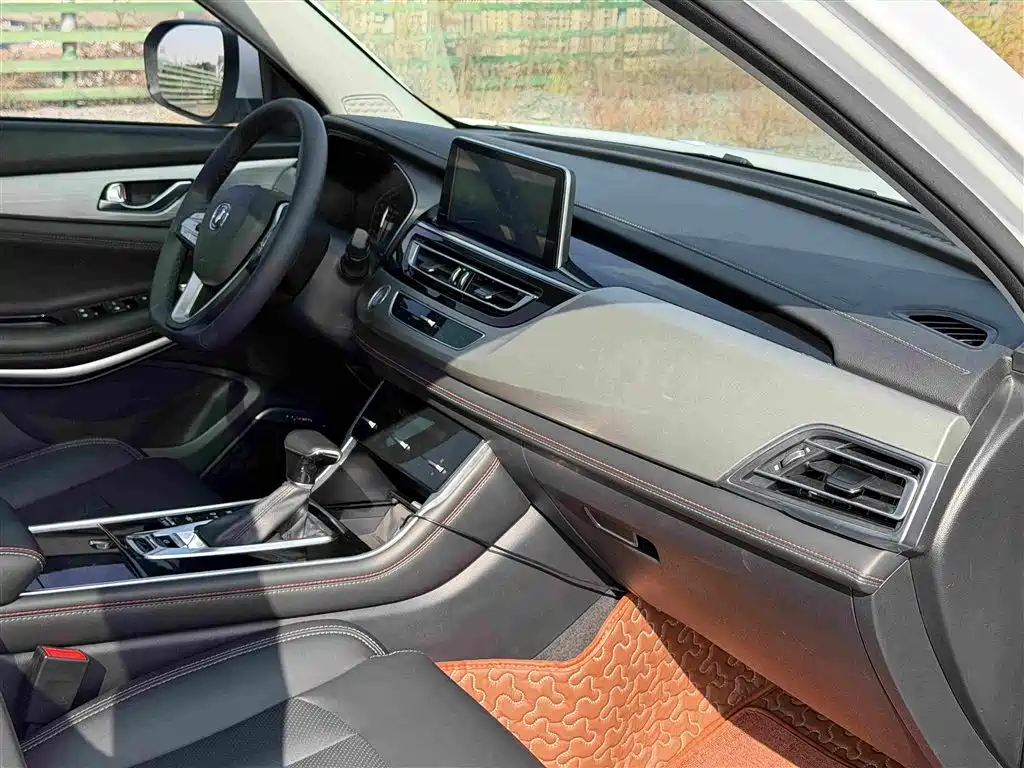 Changan CS75 — миниатюра 12